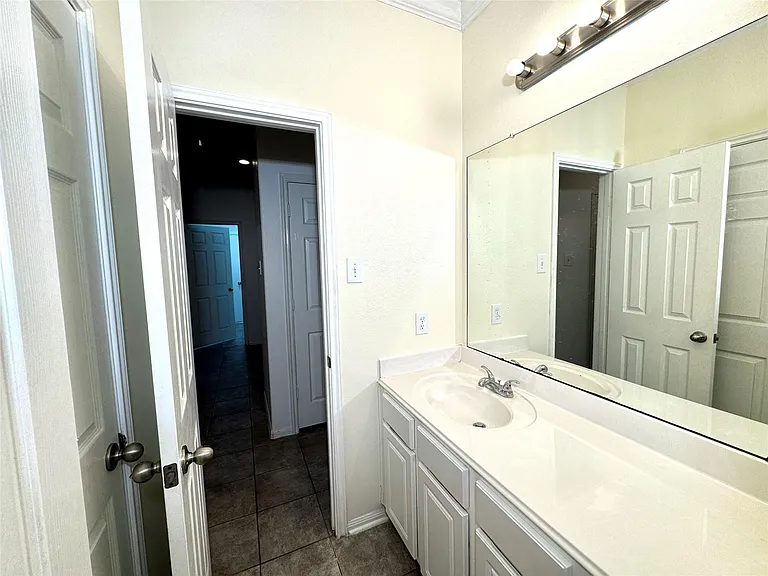 2827 Fair Chase Dr — Photo 28