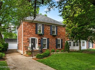 2518 Meadow Rd, Seneca Gardens, KY 40205