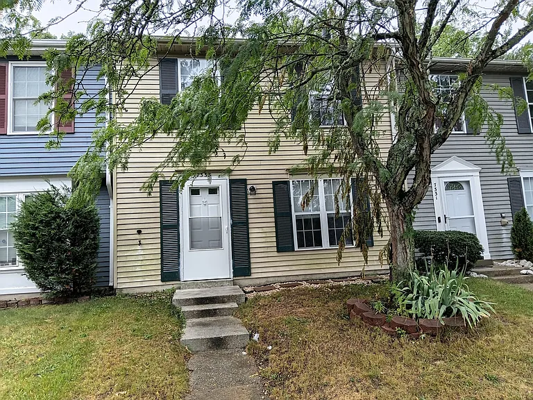 7333 Branchwood Ter — Photo 1