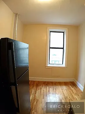 Rented by BRICK & GALO REALTY CORP | media 17