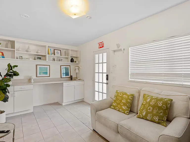 1134 Harrison St — Photo 21