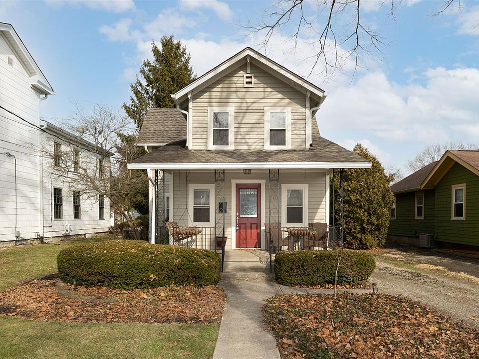 1st image of 546 Brandon Ave