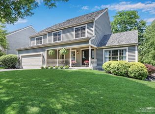 4862 Kings Way W, Gurnee, IL 60031