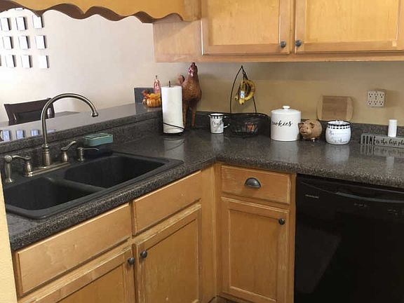 2nd image of 204 4th St SE Unit A6