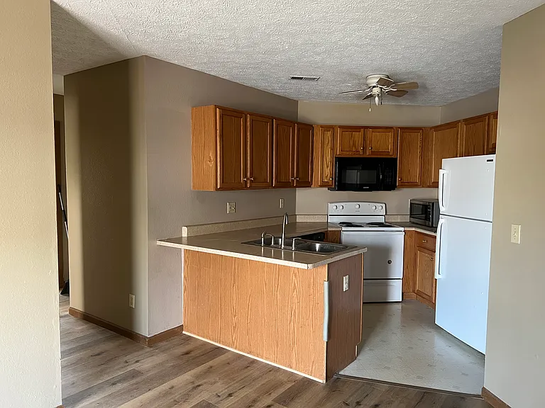3528 Bethel Dr #1 — Photo 8