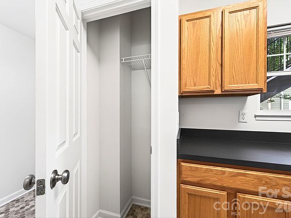 5th image of 64 Clingman Ave Unit 202