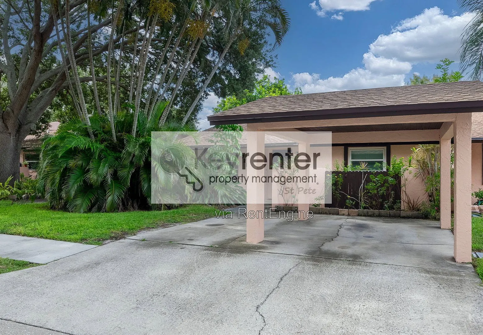 3 bed, 2.0 bath, 1420 sqft, $2,370 — Photo 2