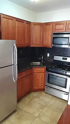 Rented by Virtual Real Estate | media 8