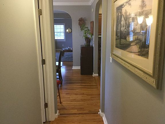 5th image of 5548 Cove Ct