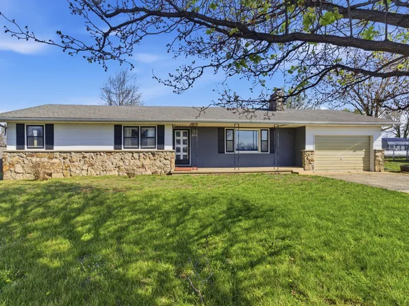 1321 W Dallas Street, Buffalo, MO 65622