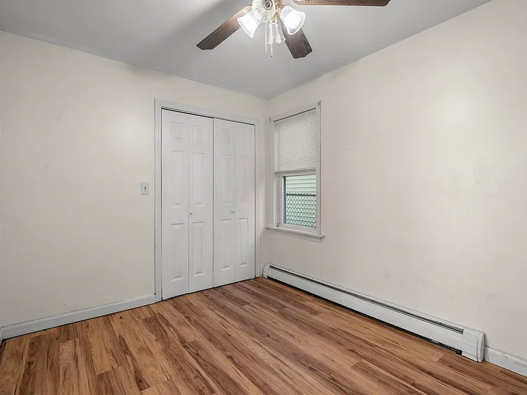 25 Salem St — Photo 21