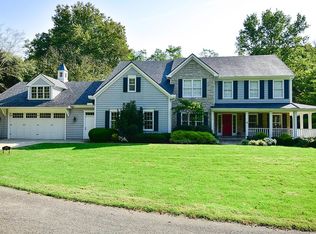 1410 Elm Ln, Terrace Park, OH 45174