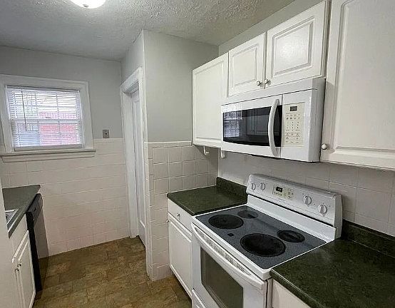 3rd image of 1249 E University St