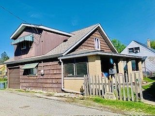 1st image of 526 Earl Ave