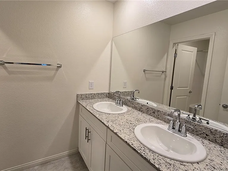 7647 Duran Harbor Ln — Photo 50