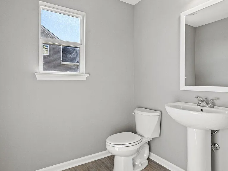 186 Oxford Landing Dr — Photo 19