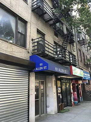 Rented by Kinyu Realty | media 11