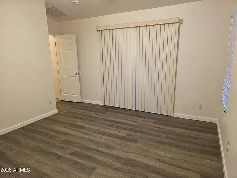2521 W Desert Spring Way — Photo 22