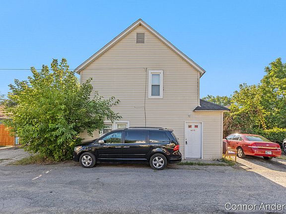 4th image of 623 Lane Ave NW #625