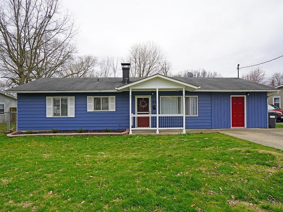 1st image of 208 Seminole Dr