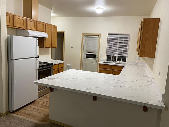 4th image of 3110 S 43rd St APT A