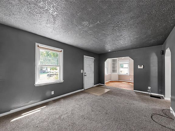 3rd image of 3746 Anioton Ct