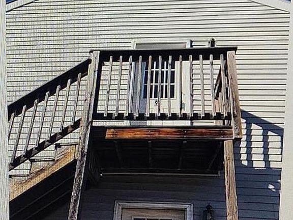 Back entrance/emergency exit