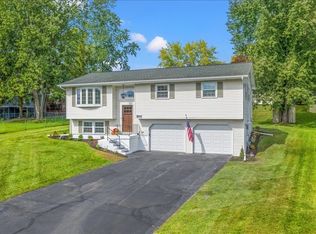 644 Leon Dr, Endicott, NY 13760