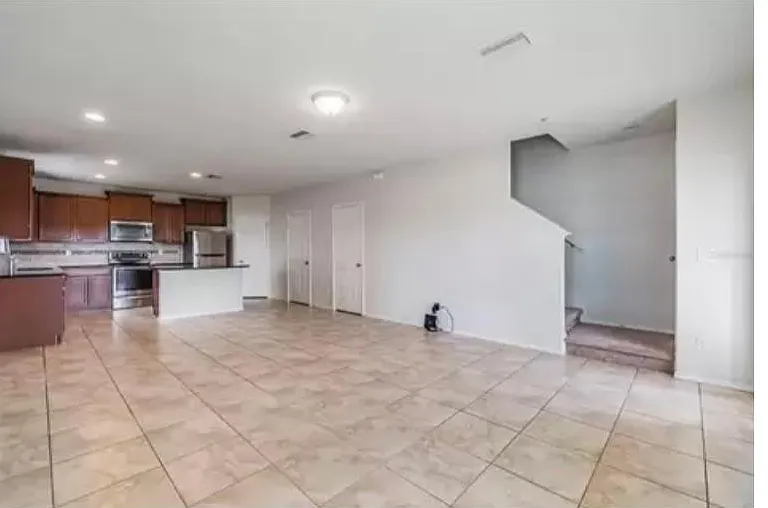 9303 American Hickory Ln — Photo 1