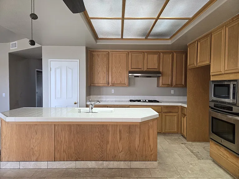 55 Corte Madera — Photo 9