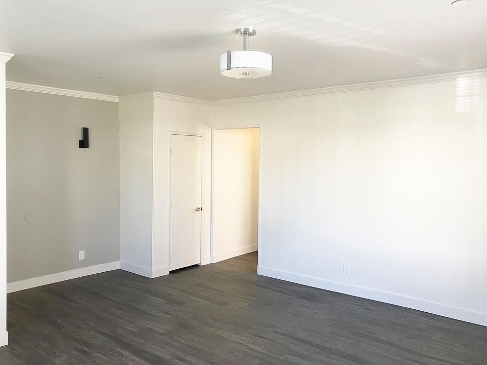1st image of 1213 Dewey Ave #1213