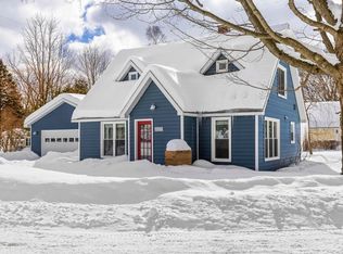 341 Pearson St, Elberta, MI 49628