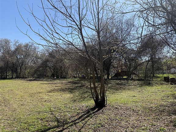 4th image of 3216 House Anderson Rd