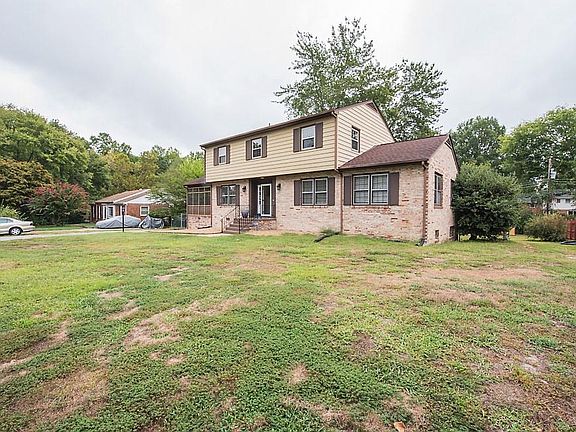 5th image of 4709 Stornoway Dr