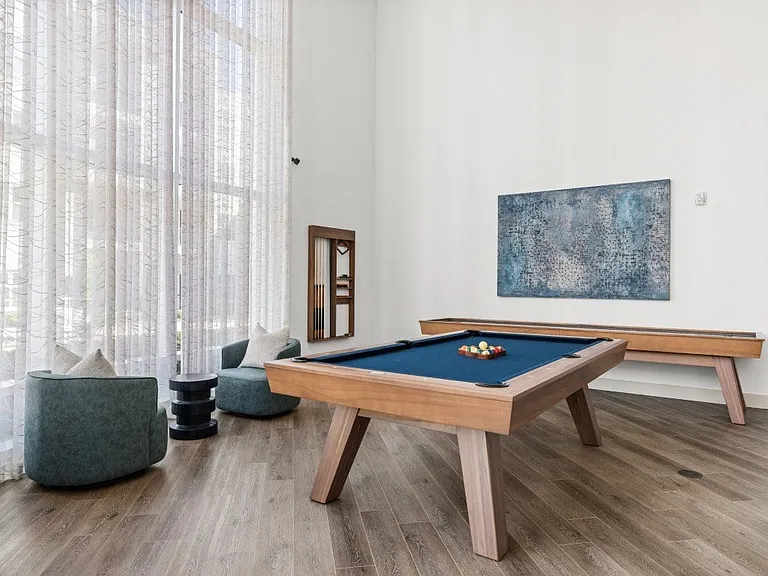 Maple District Lofts — Photo 39
