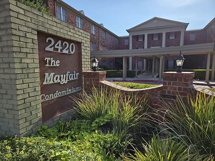 1st image of 2420 McCullough Ave APT 219