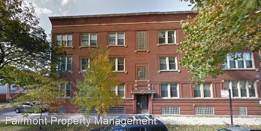 1st image of 3420 N Lakewood Ave #3N