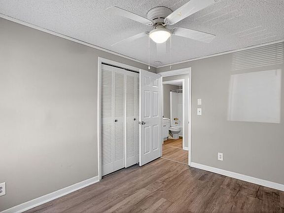 5th image of 47499 Southampton Dr