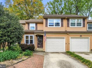 49 Farnwood Rd, Mount Laurel, NJ 08054