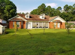 1205 Magnolia St, Ocean Springs, MS 39564