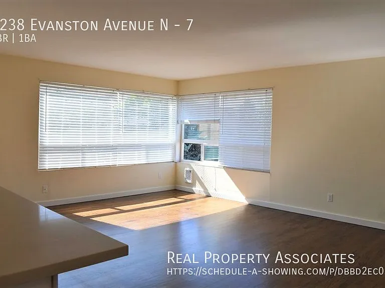4238 Evanston Ave N #7 — Photo 2