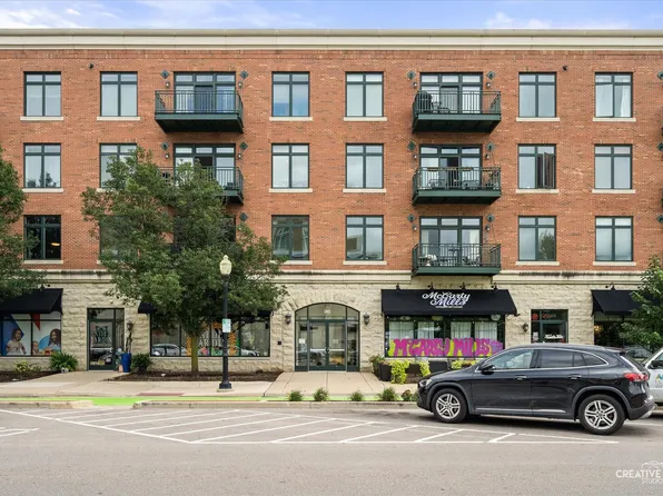 140 S River St Unit 211, Aurora, IL 60506