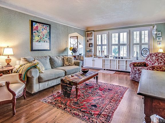 3rd image of 220 W Olympic Pl APT 305