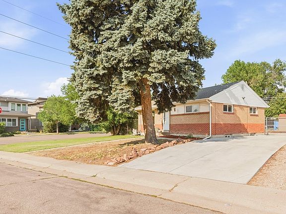 3rd image of 6801 Alan Dr