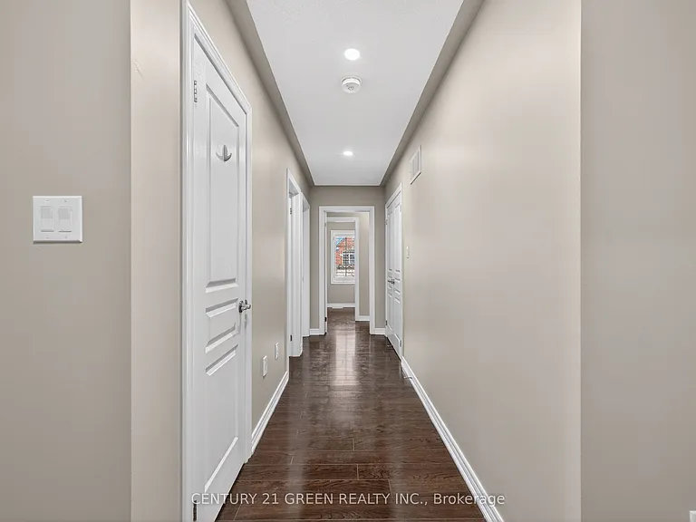 50 Bellcrest Rd — Photo 34