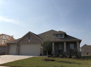 231 Sherbrook St, Van Alstyne, TX 75495