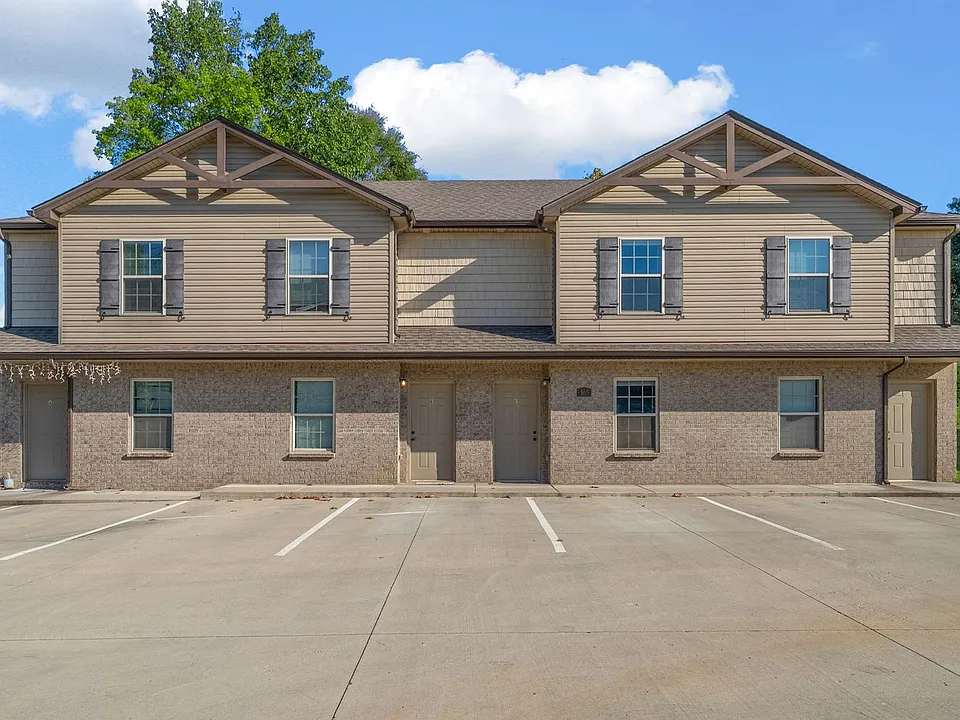 161 Center Pointe Dr