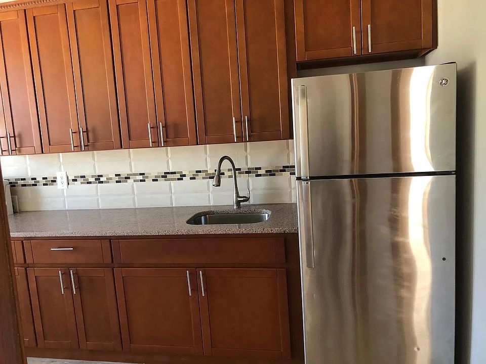 1st image of 829 72nd St #3
