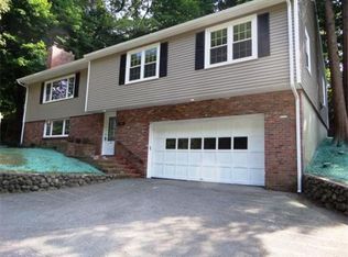 6 Goodwin St, Wakefield, MA 01880