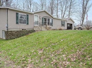 4564 Sutter Memorial Dr SW, Byron Center, MI 49315